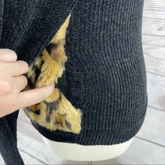 Lisa International faux fur animal print sweater zip front high neck - Picture 3 of 11